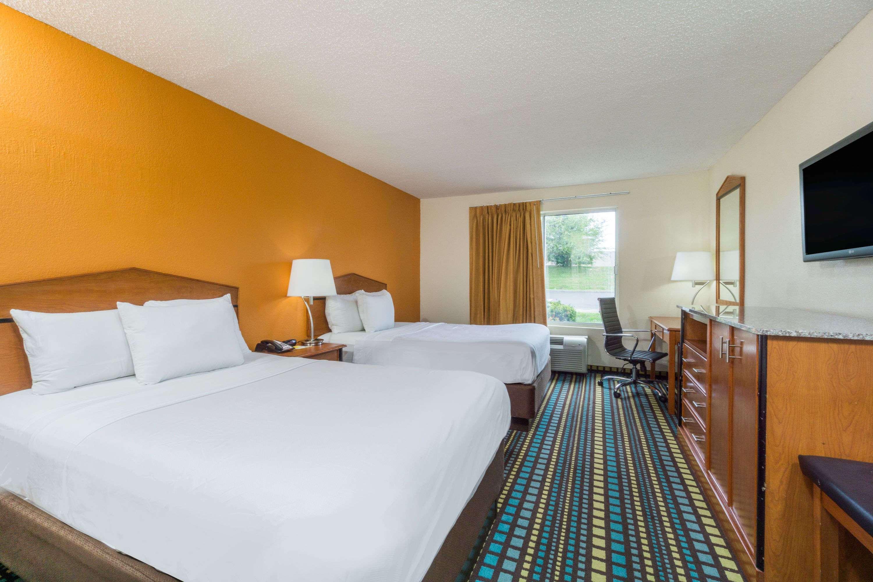 Days Inn By Wyndham Florence Cincinnati Area Exteriér fotografie