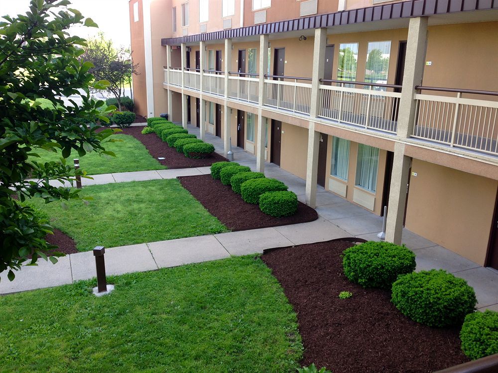 Days Inn By Wyndham Florence Cincinnati Area Exteriér fotografie