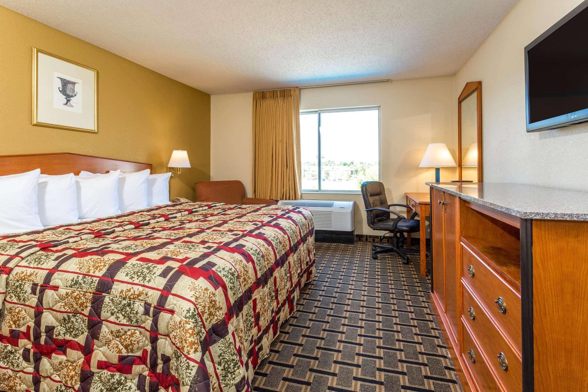 Days Inn By Wyndham Florence Cincinnati Area Exteriér fotografie